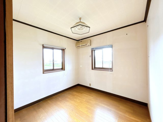 東伯郡湯梨浜町泊中古戸建のその他|１階4.5帖洋室