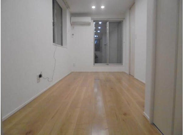 杉並区高円寺北３丁目のアパートの居間・リビング