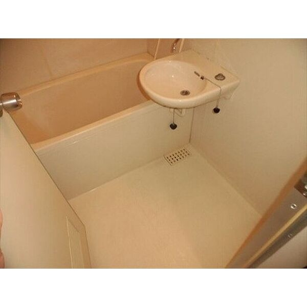 ライオンズマンション四条堀川第2の浴室