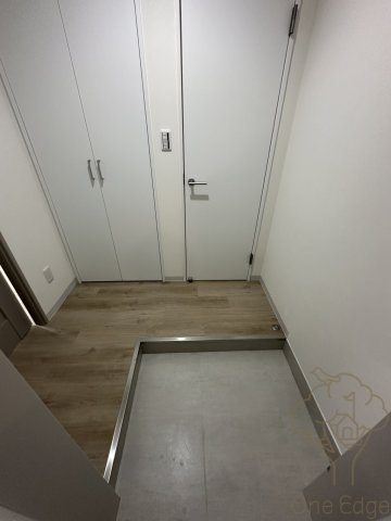 エス.フィールド奏の玄関