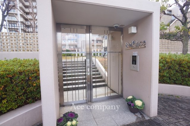 【エントランス】 | ビープレイスB棟 | オートロック完備マンションです☆