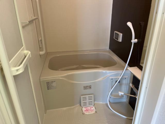 フローレンステラスの浴室|バス