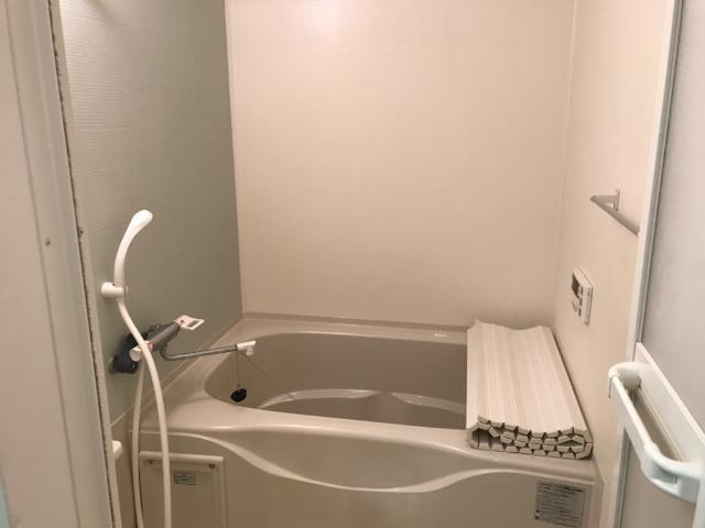 プラムヒルズの浴室|バス