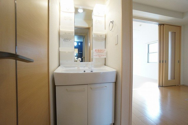 エクセレントⅠの洗面所