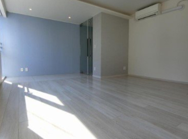 トワ・イグレッグの居間・リビング