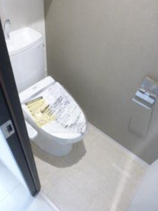 トワ・イグレッグのトイレ