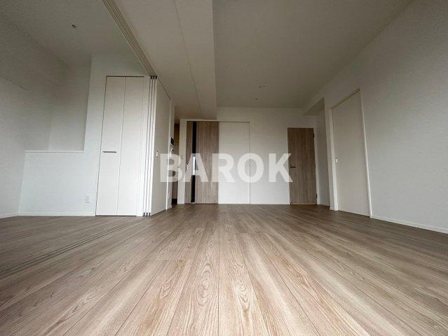 エンクレスト博多駅南FITの居間・リビング