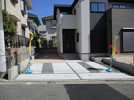 廿日市市四季が丘５丁目　新築一戸建ての駐車場