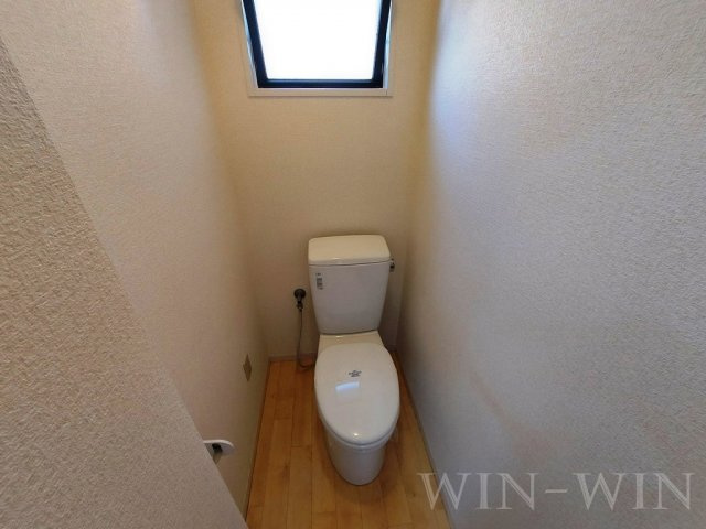 プロヴァンス飯村のトイレ