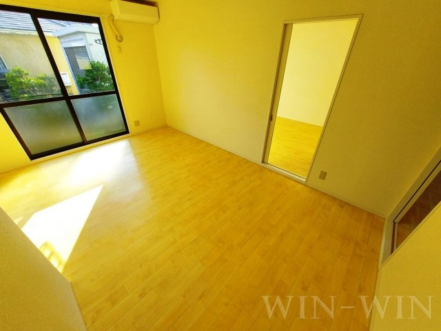 プロヴァンス飯村の居間・リビング