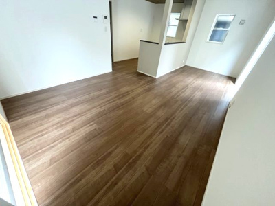 【居間・リビング】 | 【20万円ｷｬｯｼｭﾊﾞｯｸ対象物件】ファーストタウン第6河合町星和台 全2棟 1号棟