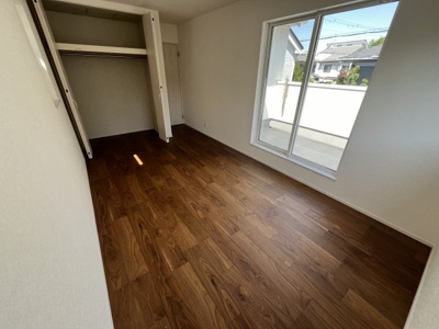 【寝室】 | 【20万円ｷｬｯｼｭﾊﾞｯｸ対象物件】ファーストタウン第6河合町星和台 全2棟 1号棟 | 施工例写真