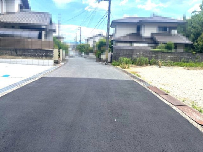 【前面道路含む現地写真】 | 【20万円ｷｬｯｼｭﾊﾞｯｸ対象物件】ファーストタウン第6河合町星和台 全2棟 1号棟