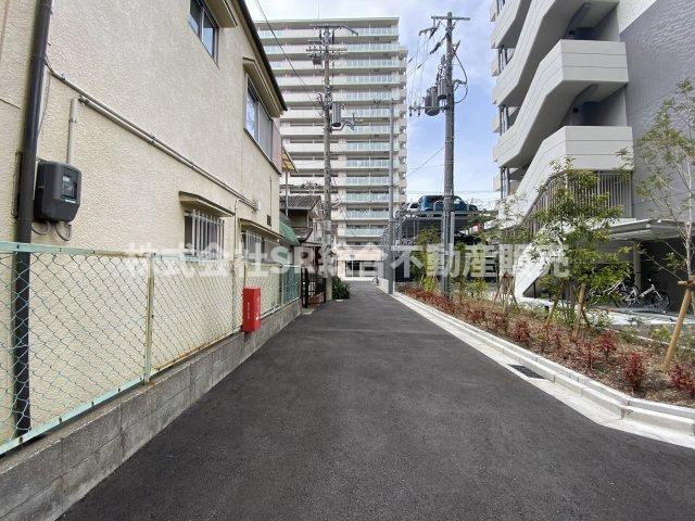 足代北1丁目中古戸建の前面道路含む現地写真|前面道路含む現地写真です