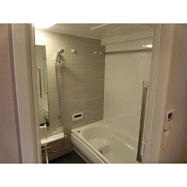 ライオンズ嵯峨天龍寺若宮西の邸の浴室