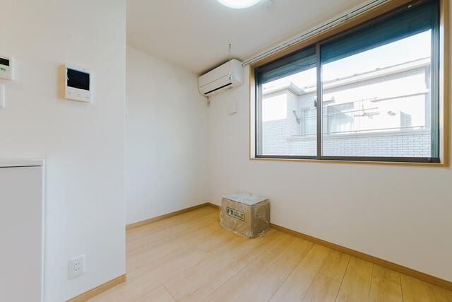 ブライト鵜の木の居間・リビング|洋室