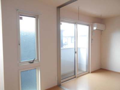 【洋室】 | ヴィレッタ | 広々とした洋室です