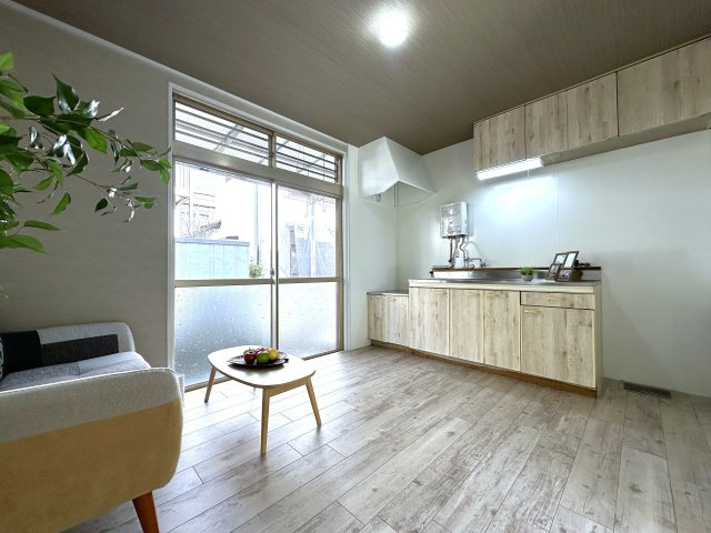 神戸市西区持子1丁目テラスハウスの居間・リビング