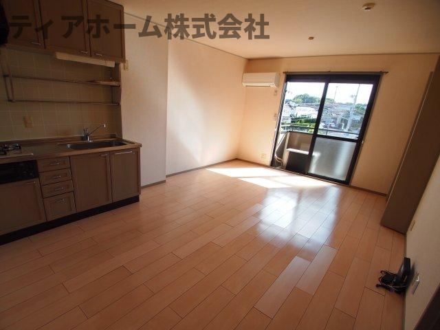 カサベルテCの居間・リビング|おしゃれなリビングです