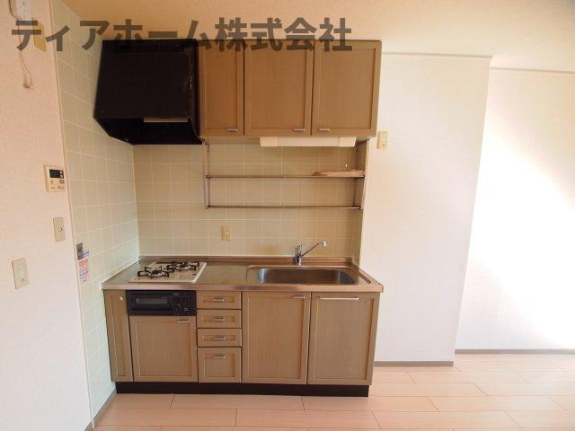 カサベルテCのキッチン|お料理しやすいキッチンです