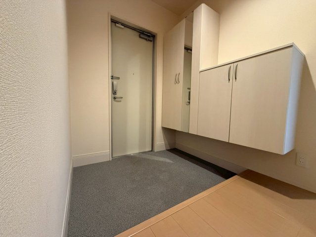 フローラル　メゾンの玄関