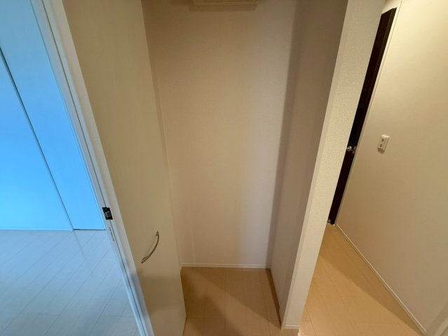 フローラル　メゾンの収納