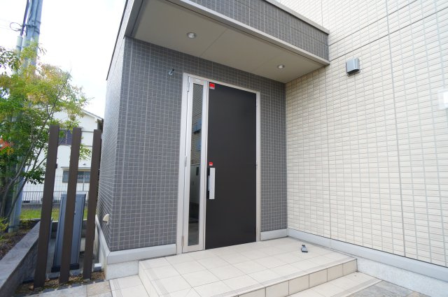 フローラル　メゾンのエントランス