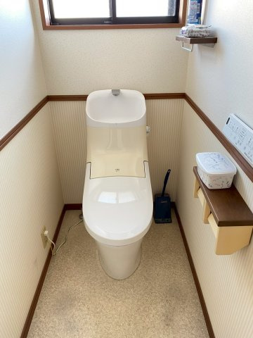 菊陽町津久礼　中古戸建のトイレ