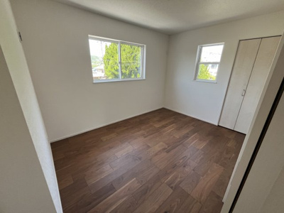 【洋室】 | 【20万円ｷｬｯｼｭﾊﾞｯｸ対象物件】ファーストタウン第6河合町星和台 全2棟 2号棟 | 施工例写真