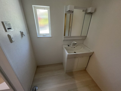 【独立洗面台】 | 【20万円ｷｬｯｼｭﾊﾞｯｸ対象物件】ファーストタウン第6河合町星和台 全2棟 2号棟 | 施工例写真