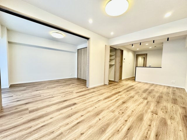 【居間・リビング】