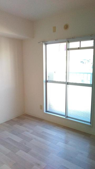 エトワールハイムの洋室