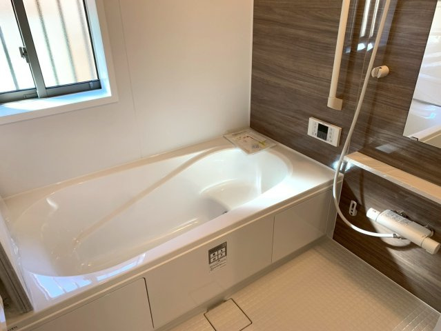 売新築戸建　富士市松本の浴室