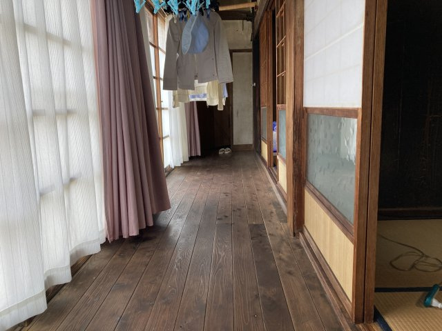 下田市　河内の内装|縁側