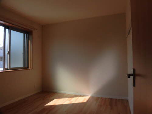 シャーメゾン　森河内西の洋室