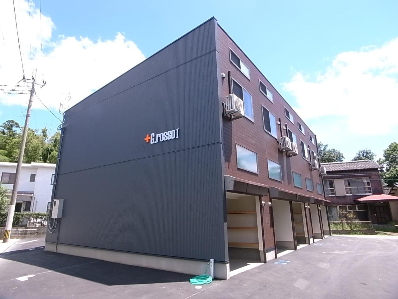 G-ROSSO B棟の外観