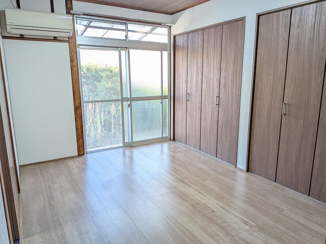 茶屋の原四丁目（C-9）の洋室