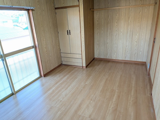 茶屋の原四丁目（C-9）の洋室