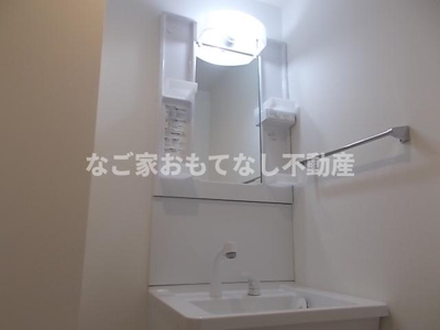 【その他】 | リブリ・KNウイング