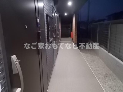 【エントランス】 | リブリ・KNウイング