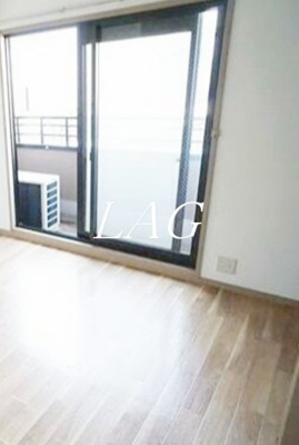 【居間・リビング】 | パインズアーク鵜の木 | 洋室のお部屋です。