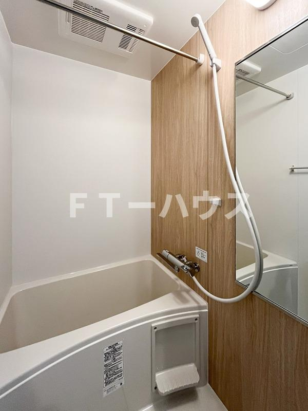 ベレガンス八千代台の浴室