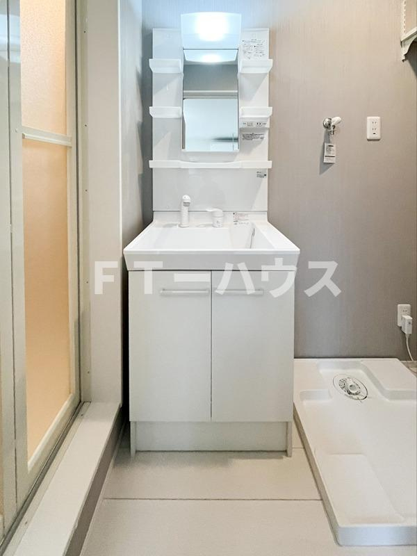 ベレガンス八千代台の洗面所