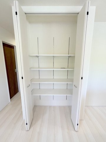 三郷市東町　新築平屋戸建　全1棟の収納|同施工会社の参考写真になります。