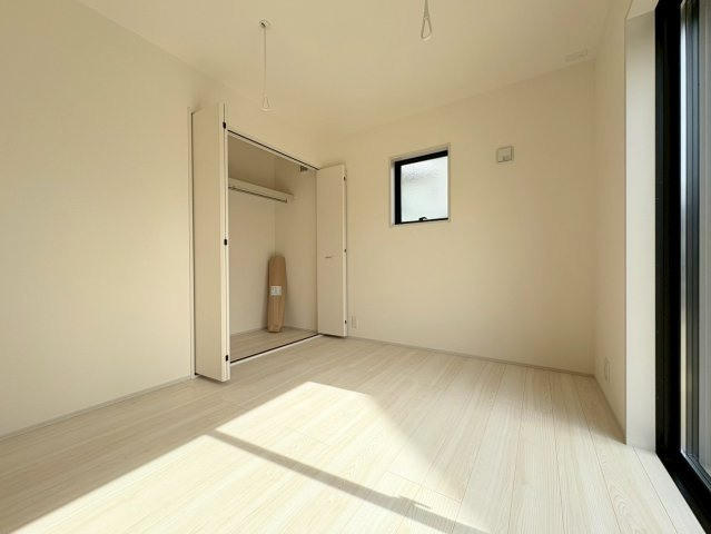 リーブルガーデン　岐阜市日野東1丁目　全1区画分譲の和室|一室あると便利な和室は、ご来客時はもちろん、お子様のお昼寝や遊び場、寝室としてもご利用いただけます。
日本の伝統を引き継ぐ、畳のお部屋は癒しの空間となっています。