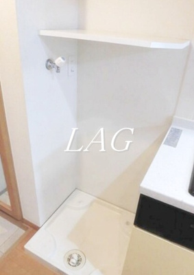 【設備】 | モンシャトー中野南 | 洗濯機置場です。