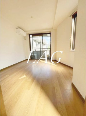 【居間・リビング】 | 千駄ヶ谷ＳＫＹ．ＨＩＬＬＳ | 洋室のお部屋です。