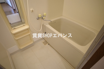 【浴室】 | フェアール習志野 | 落ち着いた空間のお風呂です