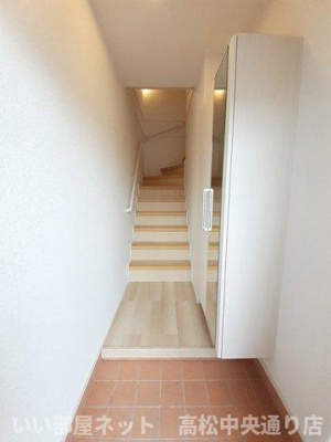 【玄関】 | ジェネシスⅥ