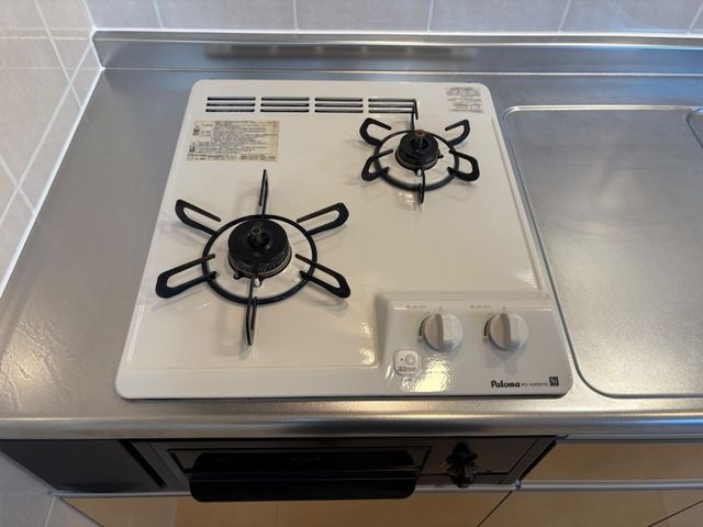 エスポワール正保のキッチン|コンパクトなキッチンで掃除もラクラク